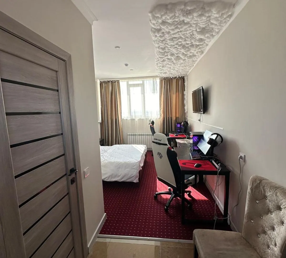 Hotel Harmony Inn Almaty
